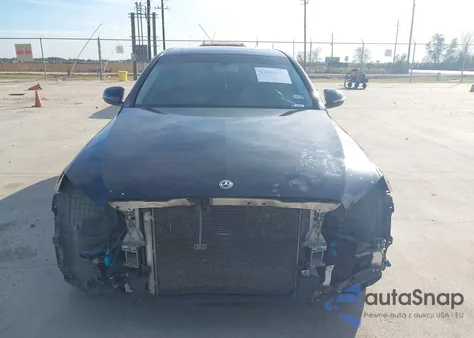 2019 Mercedes-Benz C 300 z USA, uszkodzony, nr VIN WDDWF8DB0KR516351